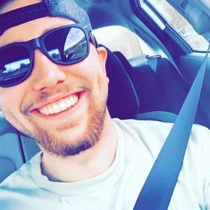 Meet your Posher, Clint